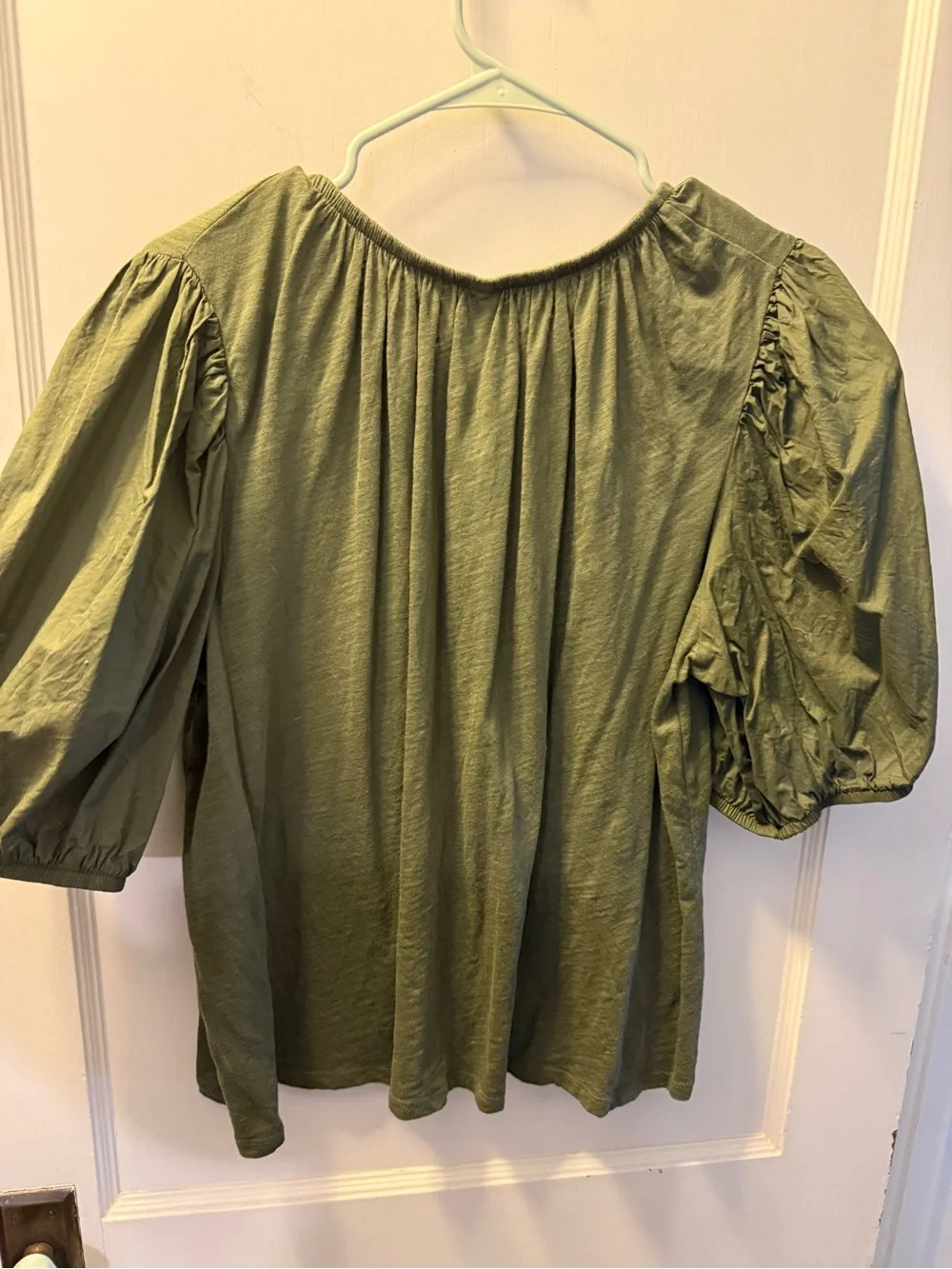 Old Navy Olive Green Puff Sleeve Peasant Blouse